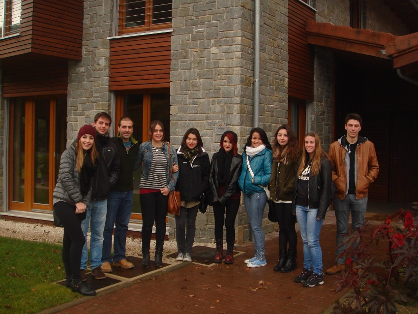 Los estudiantes de Interiores en la visita a una Passivhaus