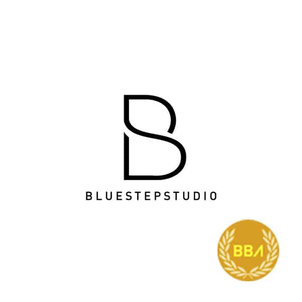 La opción minimalista del diseño para Bluestepstudio ha sido la ganadora en Asia